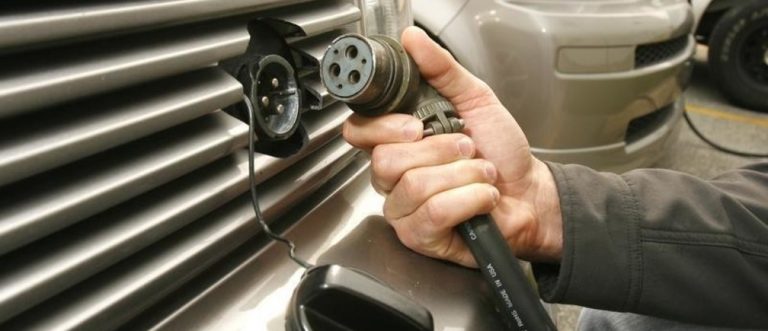 Devriez-vous acheter une voiture électrique ?