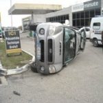 A lire absolument : Il crashe sa voiture directement dans un garage Renault