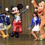 Bientôt des robots Mickey pour vous câliner à Eurodisney?