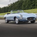 Jaguar dévoile une E-type Zero 100 % électrique et 0 % futuriste