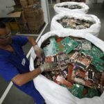 Le monde croule sous les e-déchets