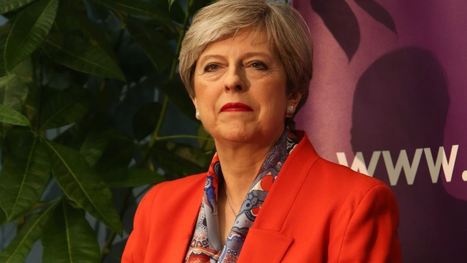 Le revers de Theresa May fait dégringoler la livre