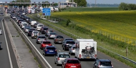 L&rsquo;Etat forcé de publier les contrats des concessions autoroutières