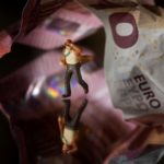 Revenu universel par tirage au sort: le projet démarre très fort