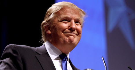 Trump reçoit un dossier bourré de compliments sur lui-même, deux fois par jour