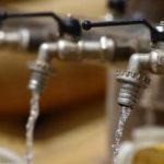 Une étude alerte sur les fibres plastiques contenues dans l&rsquo;eau du robinet
