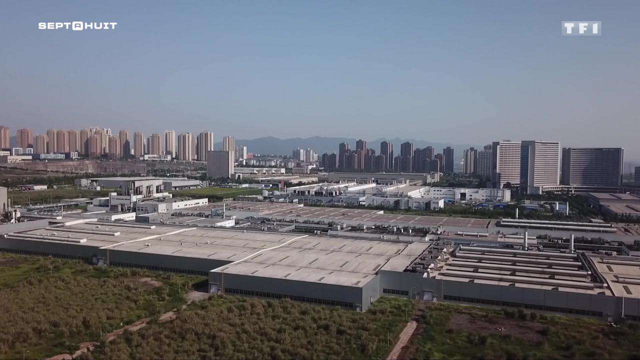 SEPT À HUIT – Chongqing en Chine, la plus grande ville du monde