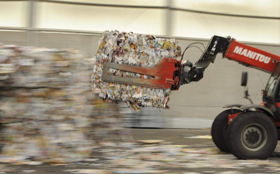Plastiques alimentaires: l’industrie prend date sur le recyclage du polystyrène sous la pression du gouvernement