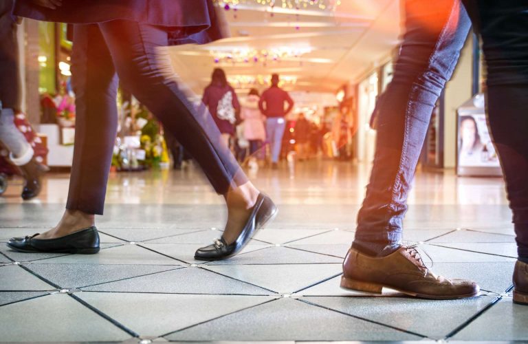 Pavegen produit de l&rsquo;électricité à chacun de vos pas