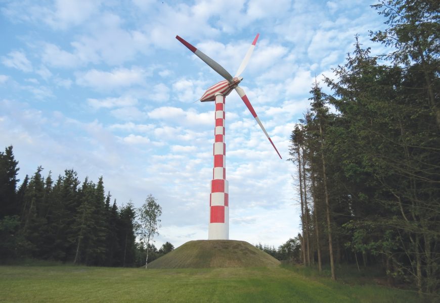 Au Danemark, ils ont construit la doyenne des éoliennes