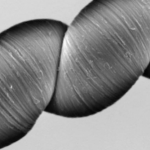 Récupérer les fibres de carbone des matériaux composites grâce aux puissances pulsées