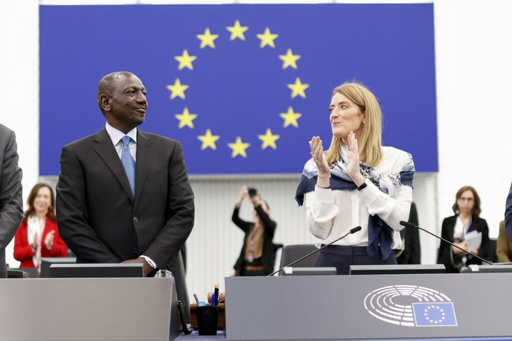 Libre-échange : le Parlement européen approuve les accords commerciaux avec le Kenya et le Chili