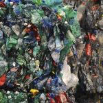 «30 % des emballages plastiques collectés finissent sous terre» : Les dessous du recyclage en France