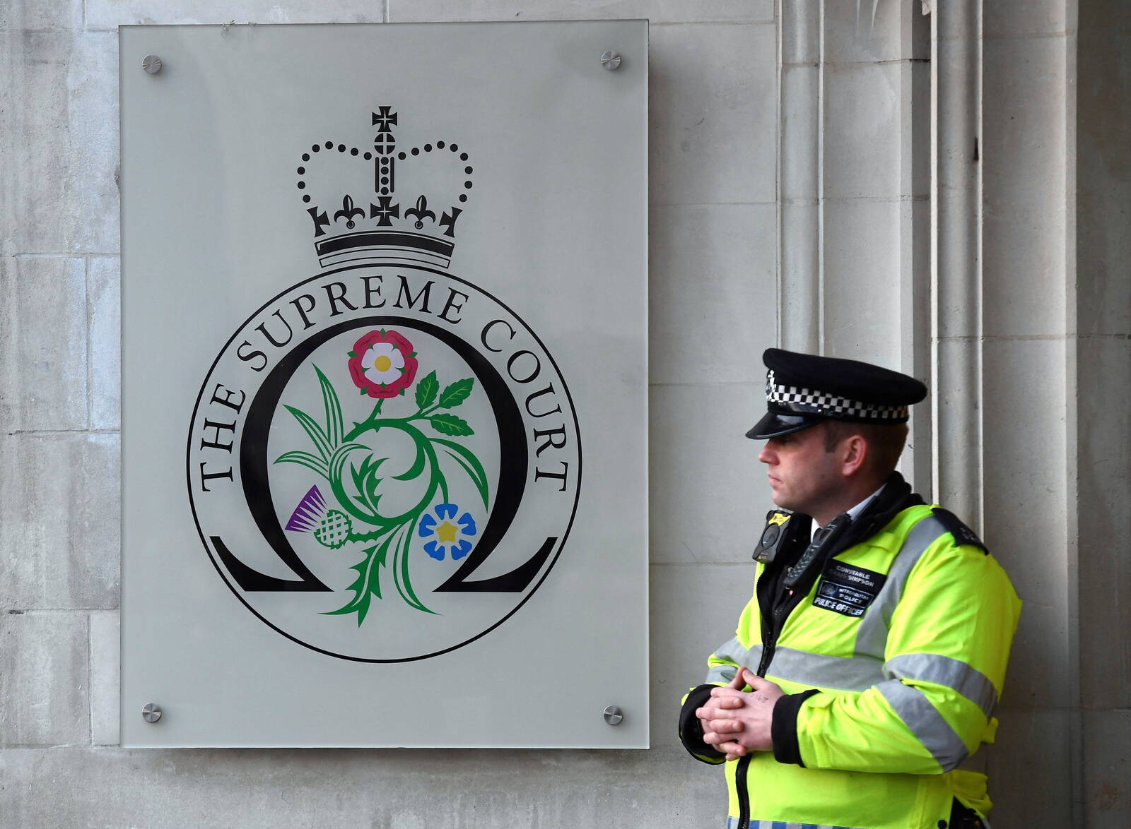 La Cour suprême britannique décrète que la définition juridique d’une «femme» relève du sexe biologique