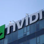 Nvidia devient la première entreprise à franchir le seuil des 4 000 milliards de dollars de capitalisation boursière