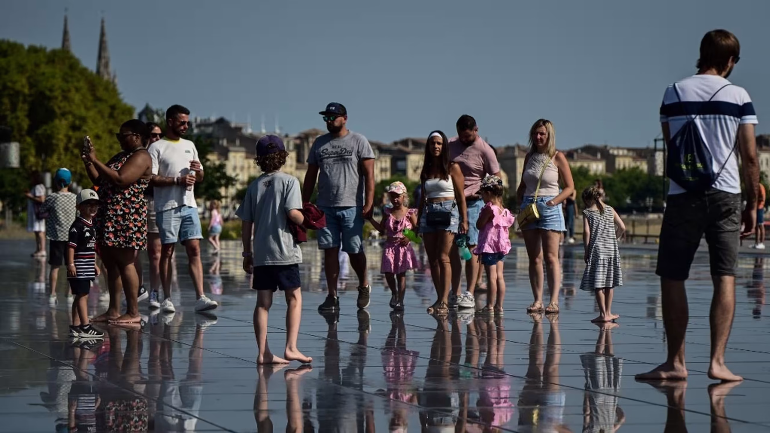 Canicule en France : 41,6°C relevés à Bordeaux, qui bat son record de chaleur, comme d&rsquo;autres stations du Sud-Ouest
