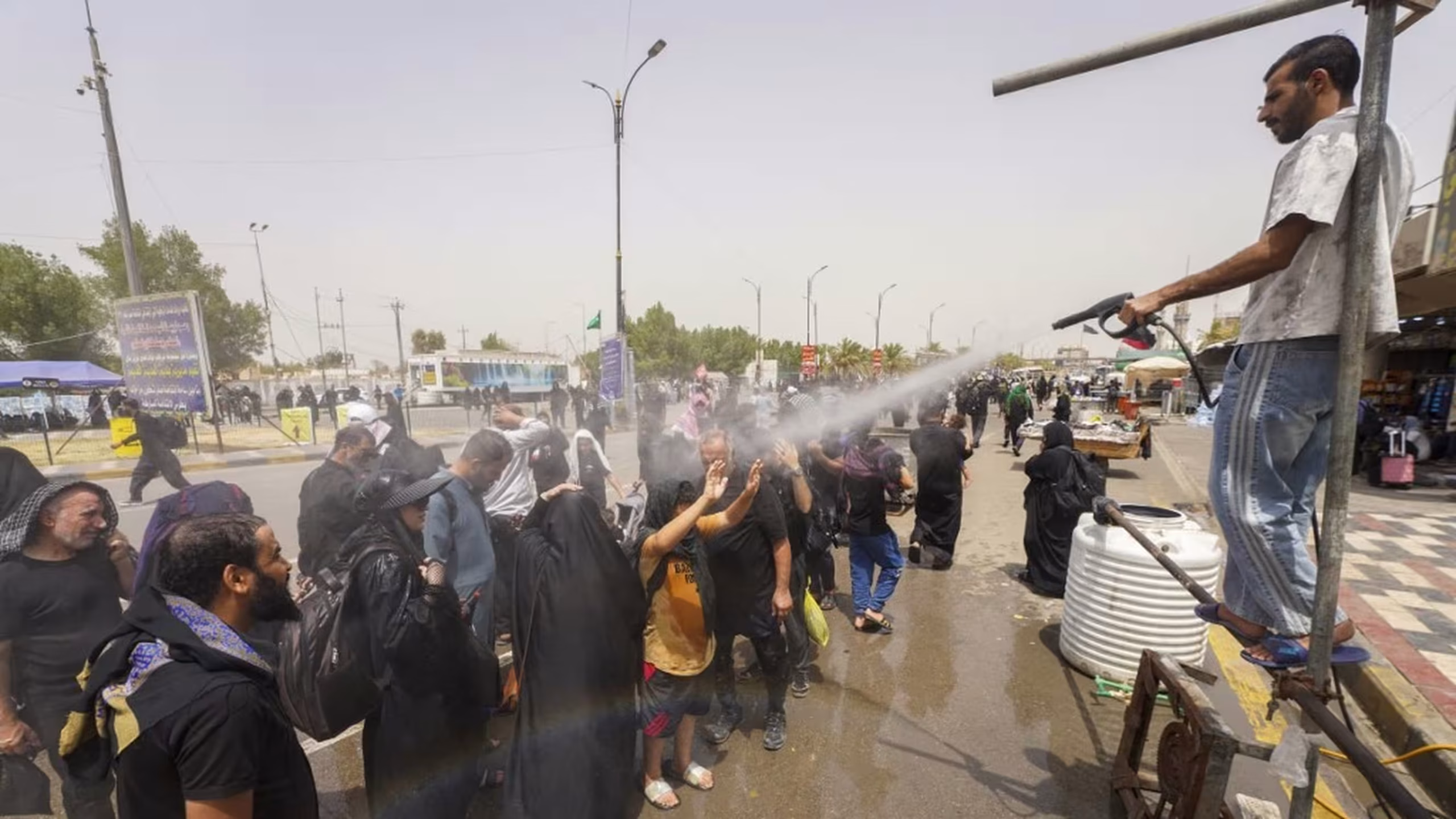 En Irak, une « panne totale » d&rsquo;électricité en raison de « températures record » et d&rsquo;une augmentation de la consommation
