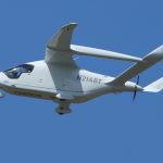 Salon du Bourget 2025 : Beta Technologies présente son avion électrique atypique, l’Alia CX300