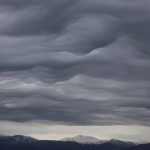 Jusqu&rsquo;à 140 tonnes de pesticides retrouvées dans les nuages, avec des concentrations supérieures aux limites fixées par l&rsquo;UE pour l&rsquo;eau potable, révèle une étude