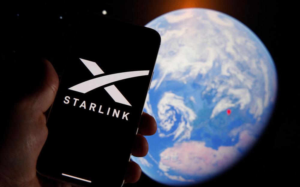 Smartphones : comment Starlink et Musk s’apprêtent à mettre fin aux zones blanches