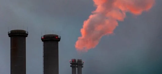 Prix du CO2 : Ursula von der Leyen évoque des flexibilités pour rassurer les industriels