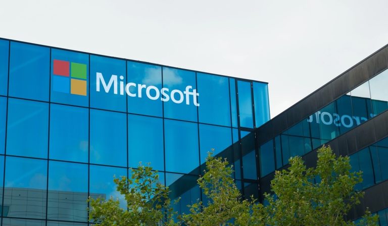 Coup dur pour l’IA en France : Microsoft va fermer son centre d’ingénierie près de Paris