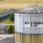 On ne décarbonera pas nos transports en augmentant la quantité de nourriture dans nos réservoirs (ni en fraudant davantage)