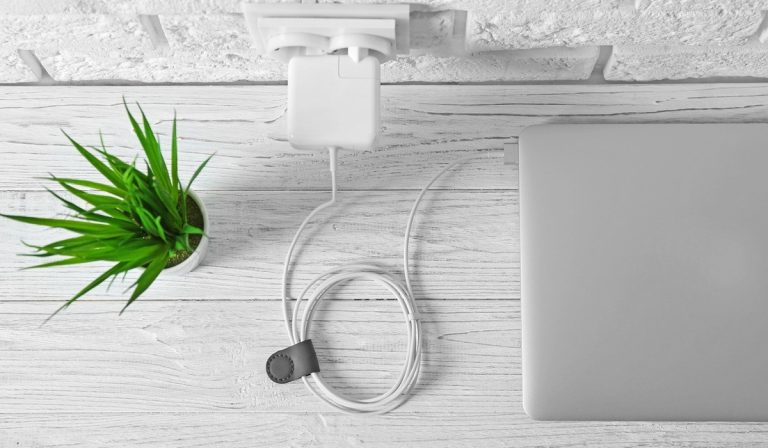 Le chargeur universel devient obligatoire pour les ordinateurs portables en Europe