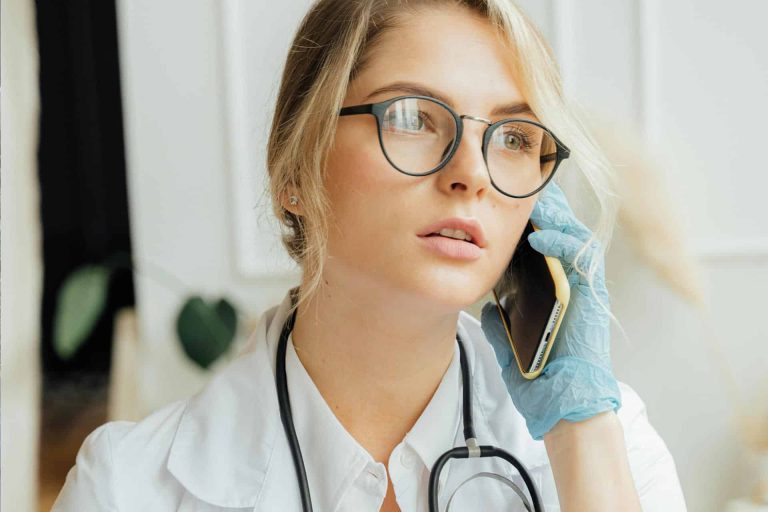 Une IA pour détecter les véritables urgences lors des appels téléphoniques