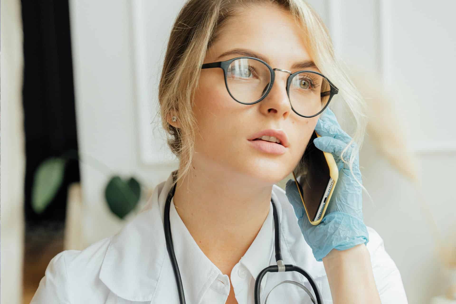 Une IA pour détecter les véritables urgences lors des appels téléphoniques