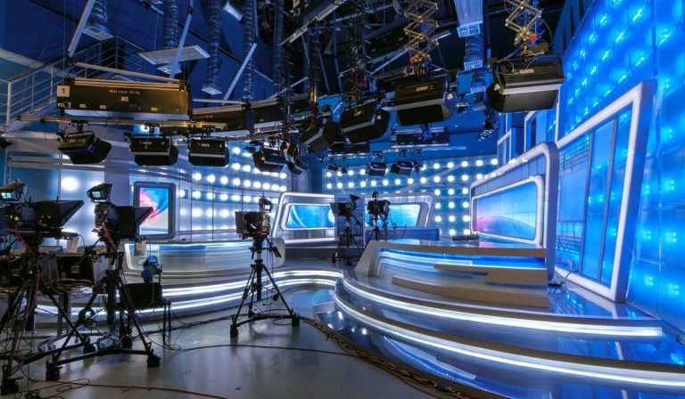 Le modèle économique des médias est en train de se dérégler selon une étude de l’Arcom