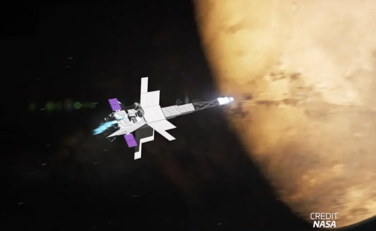 Nuclear spaceship for Mars in 2028: why helicopters are coming onboard