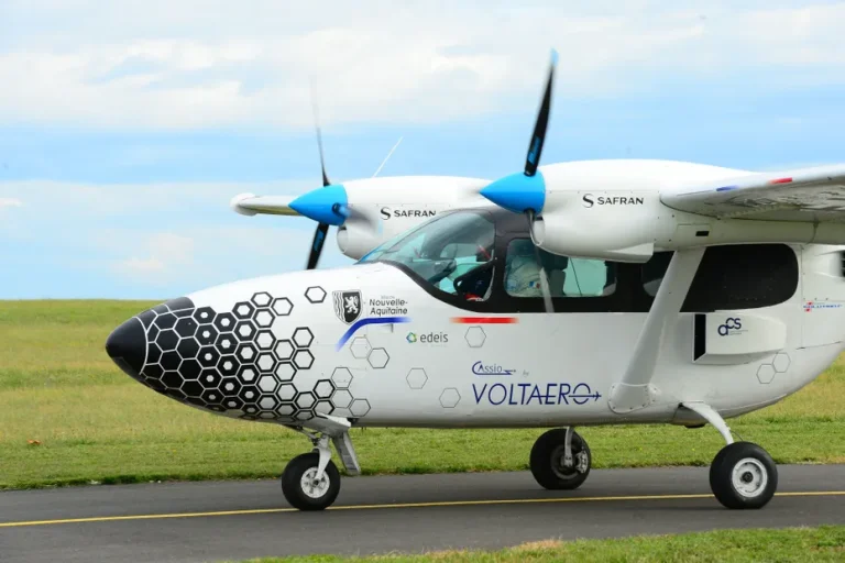 Alors qu&rsquo;elle devait révolutionner l&rsquo;aviation, sept ans plus tard, cette start-up est placée en redressement judiciaire