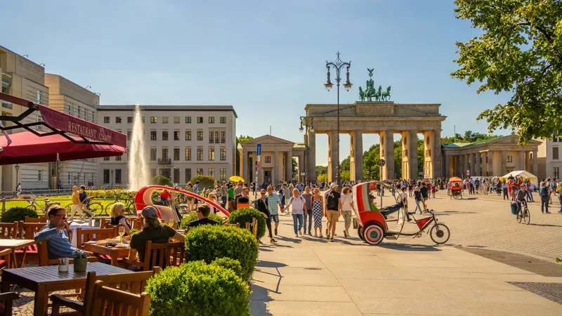 Avec seulement 127.000 euros de patrimoine, l&rsquo;Allemand moyen est moins riche que le Français ou le Grec: le chancelier s&rsquo;en inquiète et veut encourager les Allemands à investir