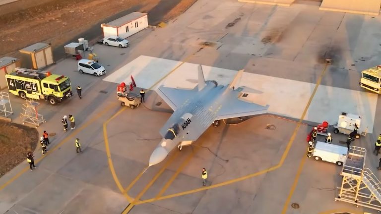La vente de Rafale à l’Espagne s’éloigne de plus en plus avec l’arrivée de ce concurrent sorti de « nulle part » : l’avion de chasse turc de 5e génération Kaan