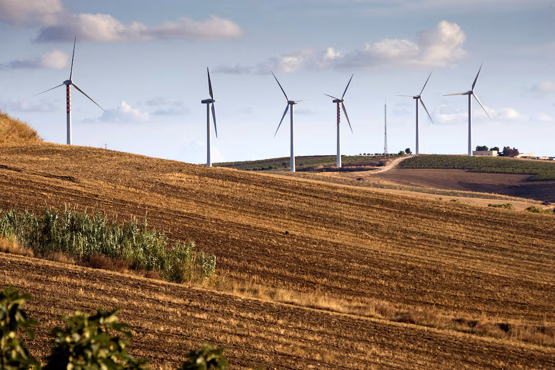 Italy pays the price of Meloni&rsquo;s stalled green energy transition
