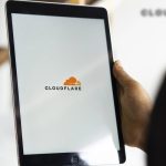Cloudflare assume pleinement ses 1100 suppressions de postes au nom de l’IA agentique