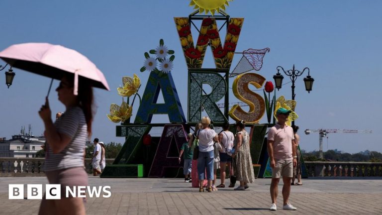 Europe&rsquo;s heatwave &lsquo;linked to 1,300 deaths&rsquo; as more records broken