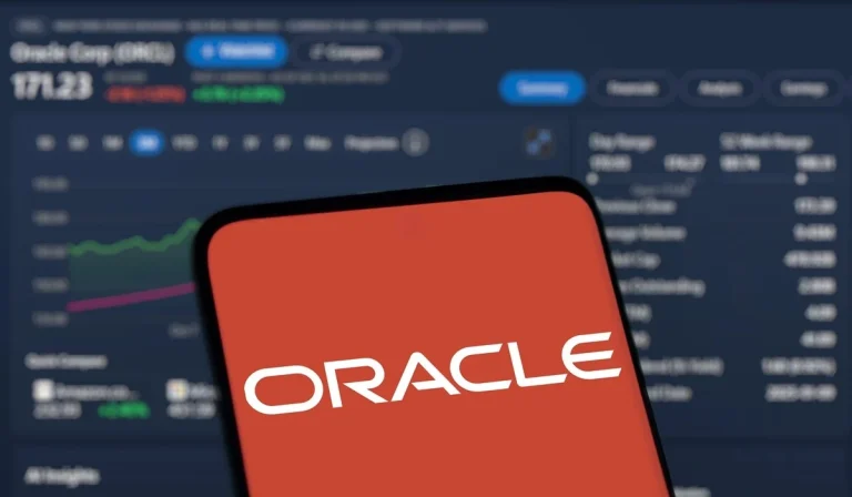 Oracle reconnaît que l’IA a contribué à supprimer 21 000 emplois en un an