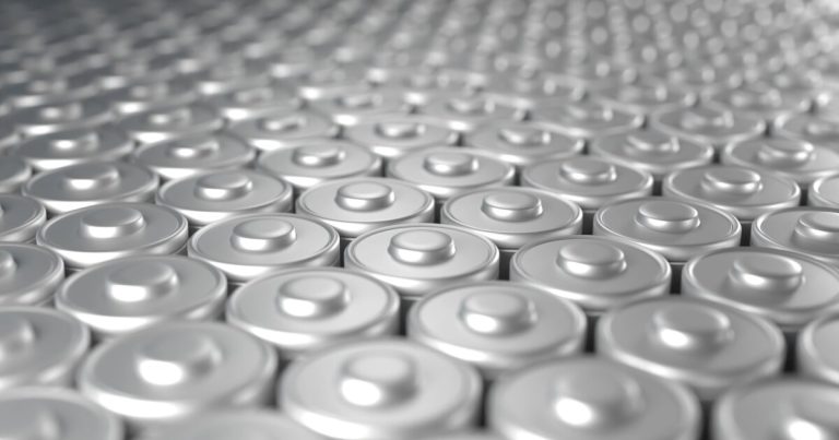 Dead lithium batteries revived to 95% capacity via electrochemical bath