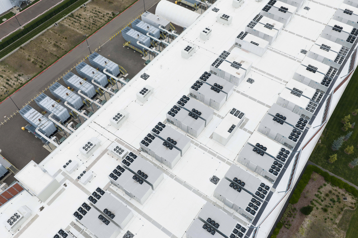 Data centers’ global power consumption jumps 17%