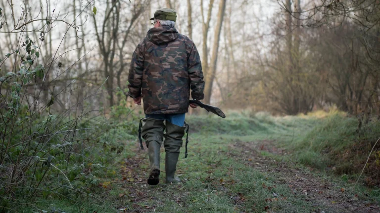 « Je me suis heurté à un lobby extrêmement puissant »: ce maire est le premier à bannir la chasse des terrains communaux
