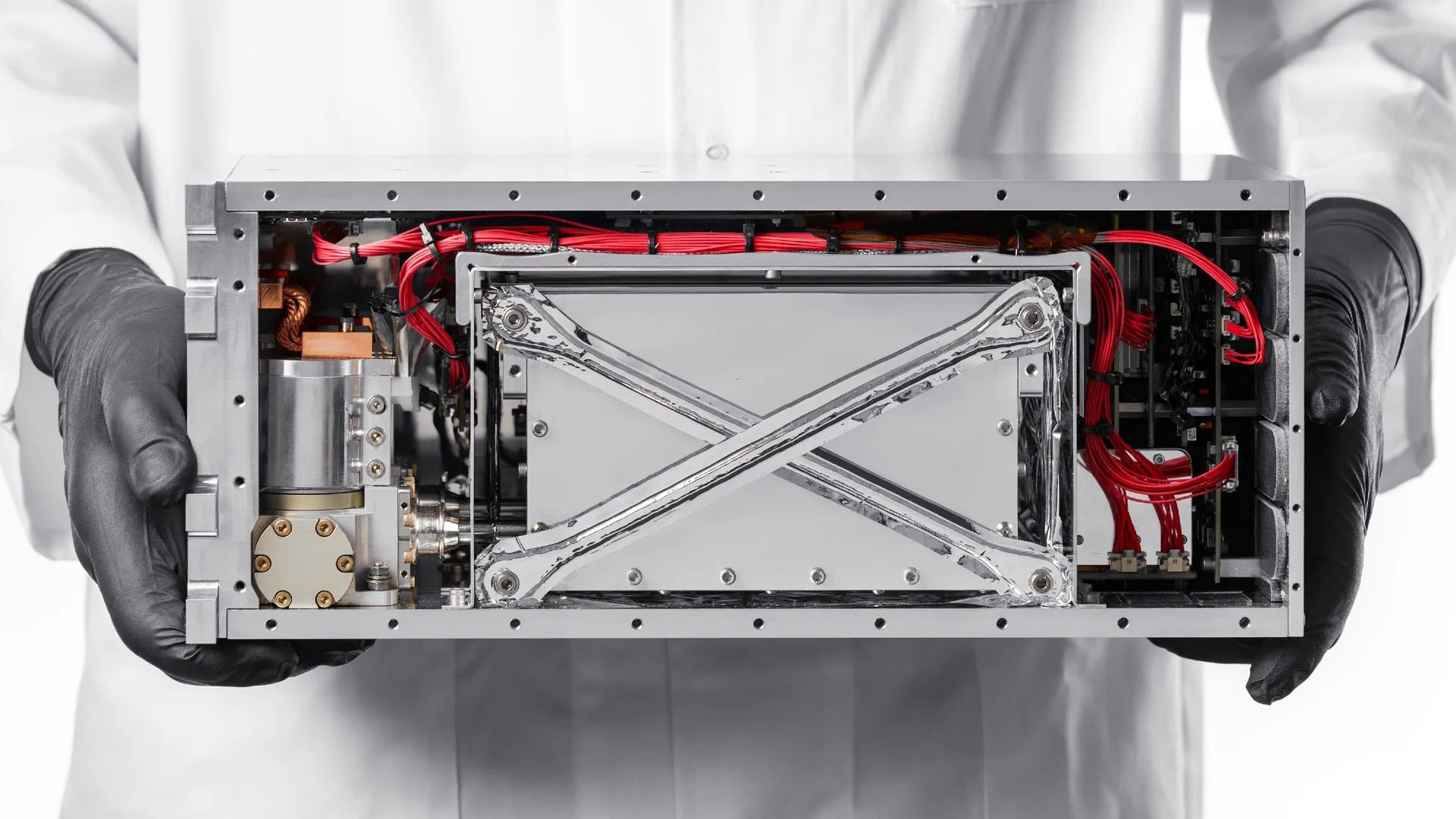 &lsquo;Acceleration without fuel:&rsquo; Revolutionary superconducting thruster harnesses Earth&rsquo;s magnetic field in 1st orbital test