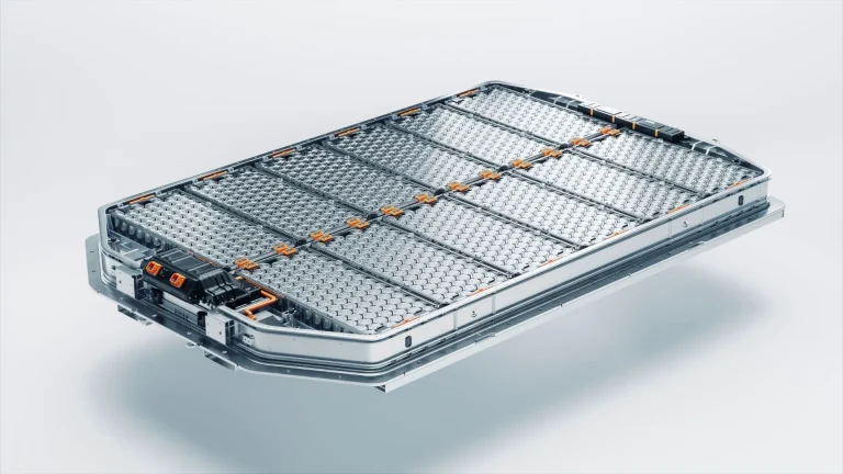 China: Geely&rsquo;s new EV battery reaches 1,093 kW charging peak
