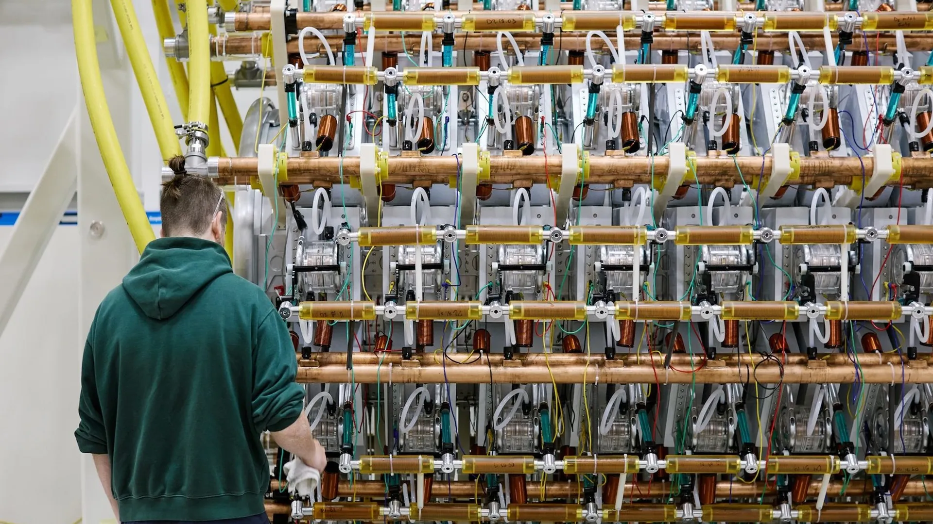 Fusion pulsed-power prototype completes 3,000 tests at 95% efficiency