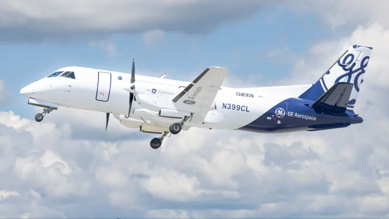 Hybrid-electric flight reaches 30,000 feet to set altitude record