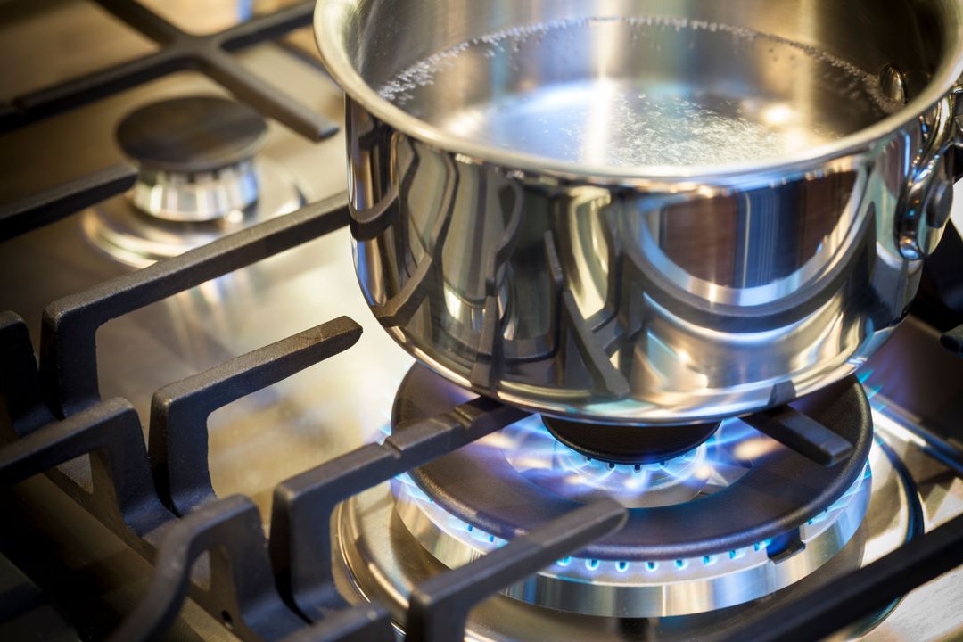 TRT Afrika – Africa secures $900 million funding to expand clean cooking technologies