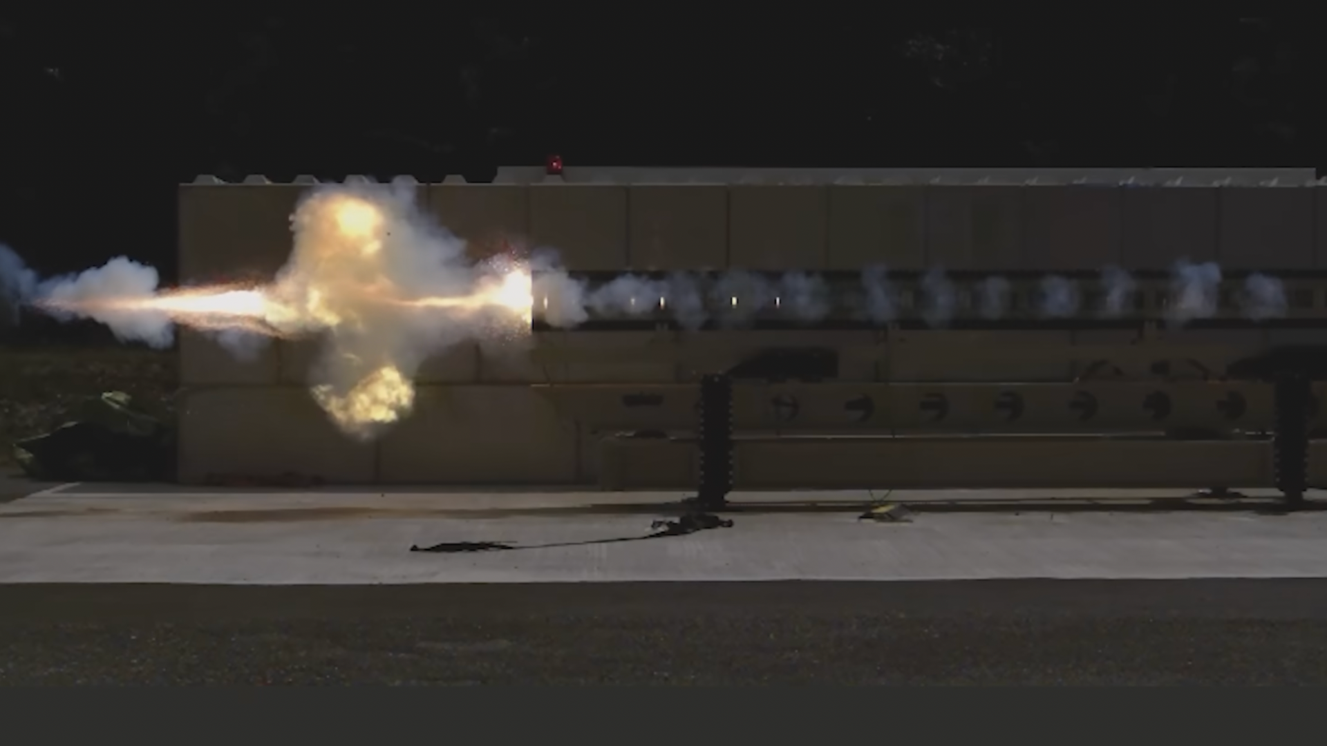 Researchers complete first open-range firing of electromagnetic railgun