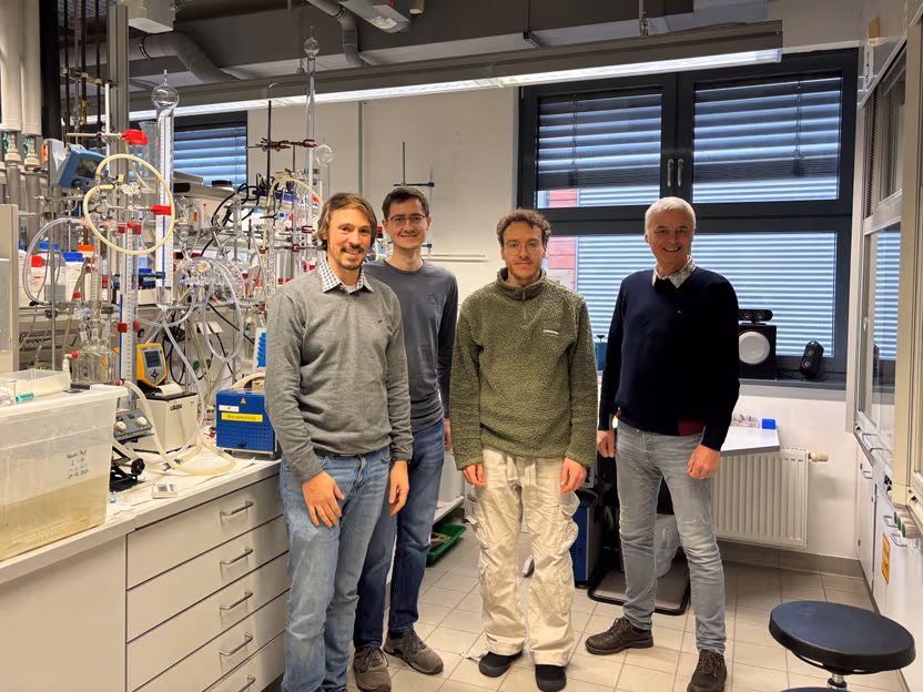 Comment produire de l&rsquo;hydrogène à partir d&rsquo;acide formique d&rsquo;origine biologique dans un procédé en continu