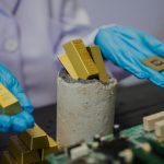 This New Molecule Could Transform How We Recover Gold From Electronic Waste
